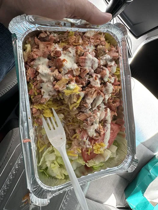 Medo Halal Food Cart Picture 6