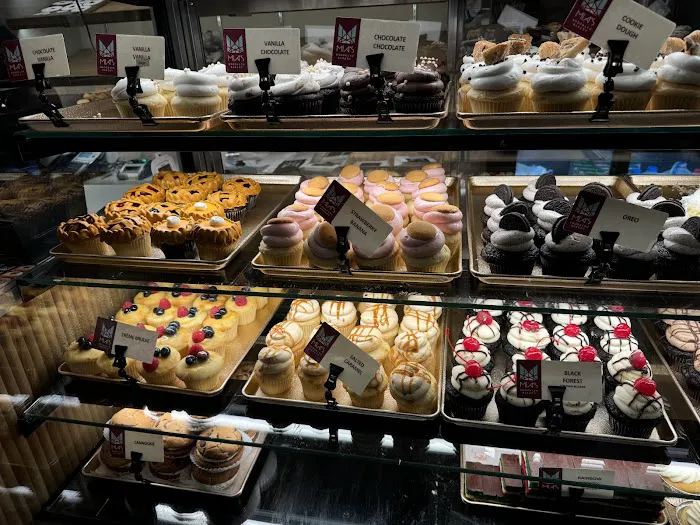 Mia's Brooklyn Bakery Picture 6