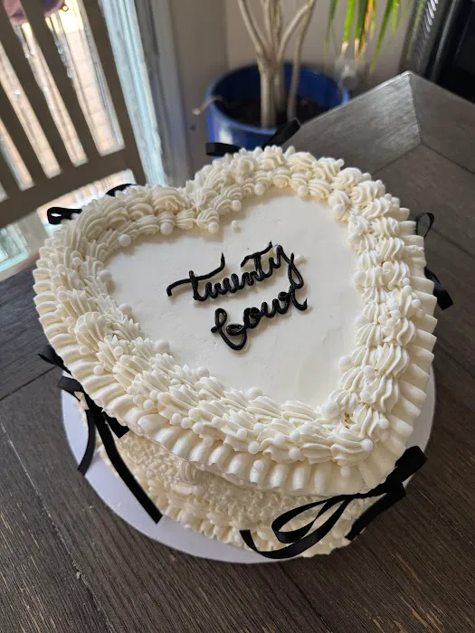 Mia's Brooklyn Bakery Picture 1