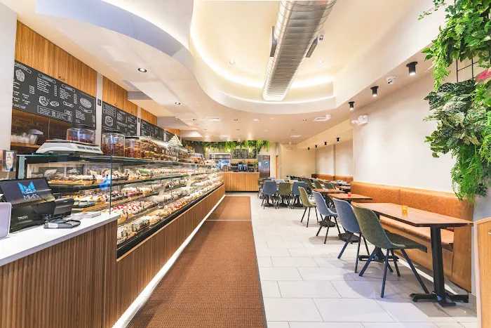 Mia's Brooklyn Bakery Picture 2