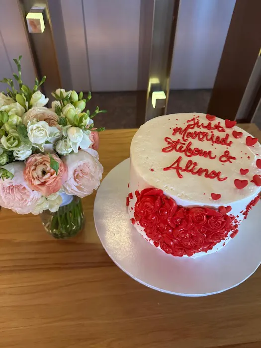 Mia's Brooklyn Bakery Picture 3