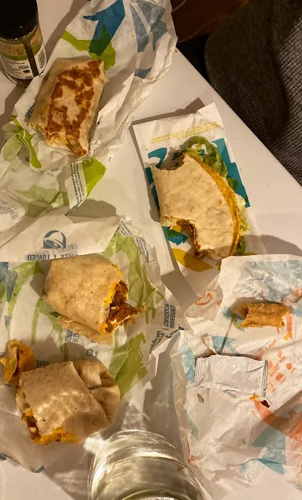 Taco Bell Picture 2