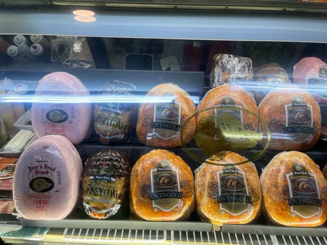 84st Corner Deli Picture 2