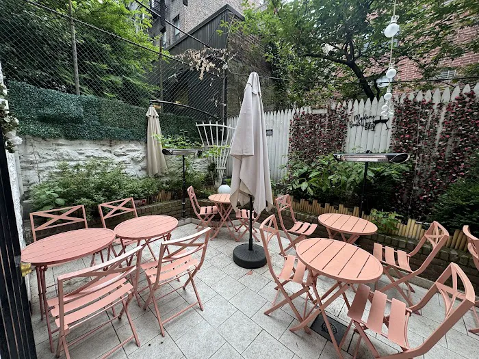Madame Bonté Café Picture 2