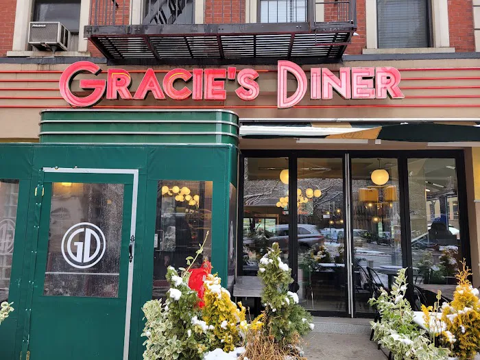 Gracie's Diner Picture 3