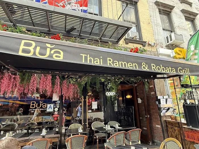 Bua Thai Ramen & Robata Grill Picture 4