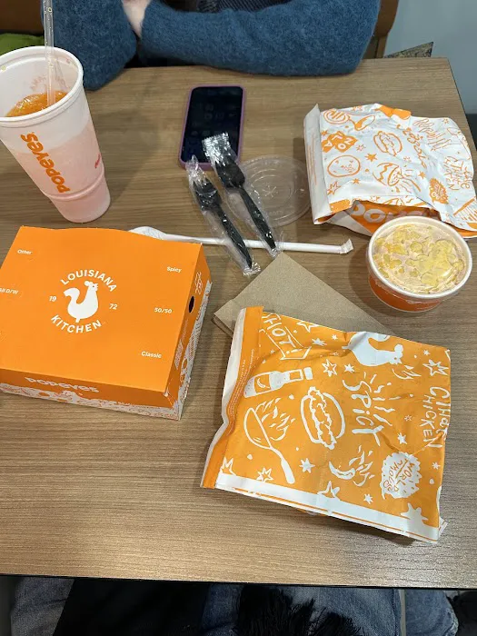 Popeyes Louisiana Kitchen Picture 8