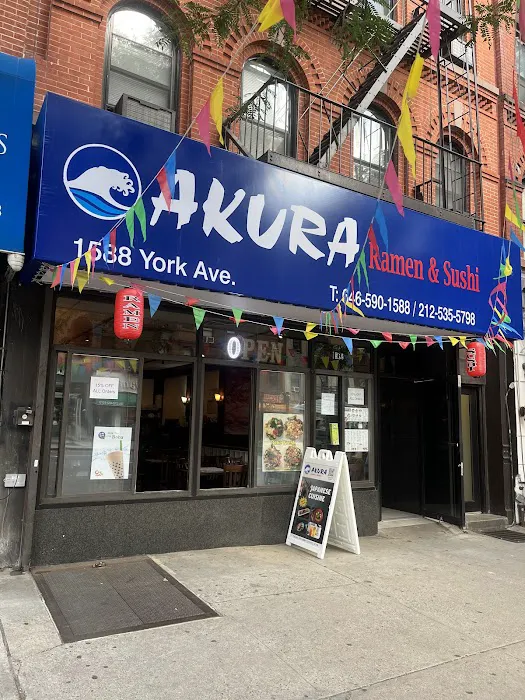Akura ramen & sushi Picture 9