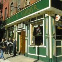 Bailey's Corner Pub ico