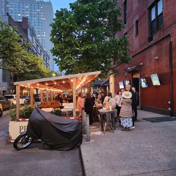 Phil Hughes Bar Picture 6