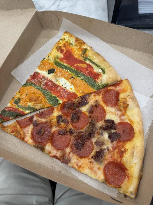 Roma Pizza Picture 2