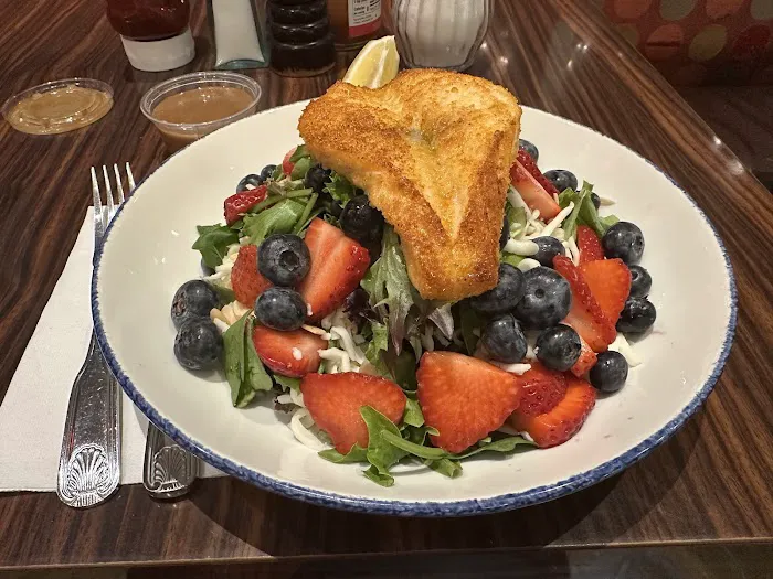 Manhattan Diner Picture 6