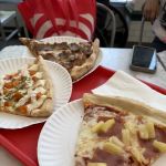 Famous Famiglia Pizzeria