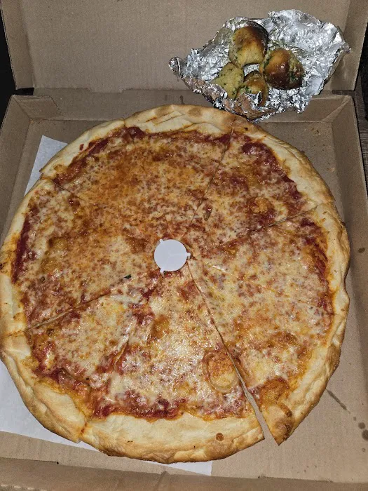 Famous Famiglia Pizzeria Picture 7
