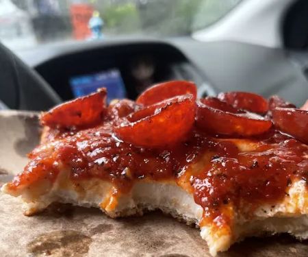 Made In New York Pizza