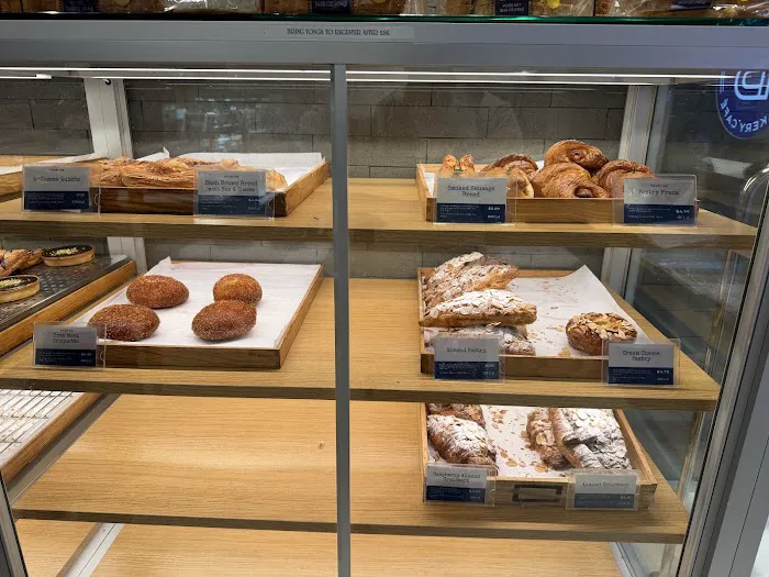 Paris Baguette Picture 7