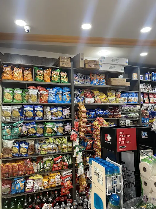 King Boy Deli Picture 6