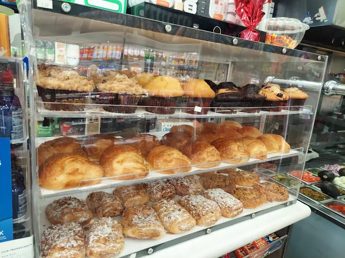 King Boy Deli Picture 1