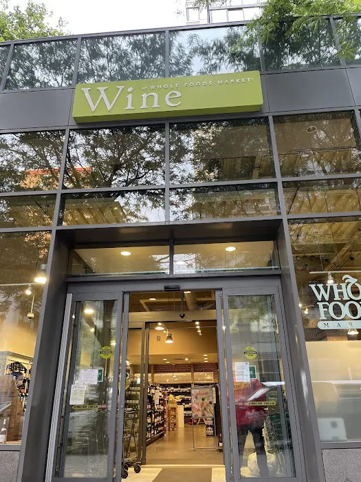 Whole Foods Wine Store Picture 4