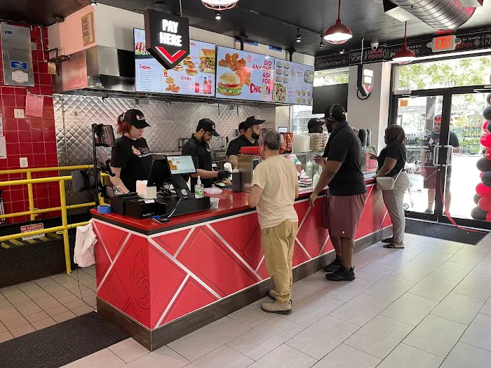 Shah's Halal Food Picture 9