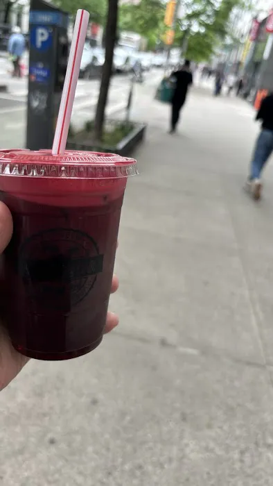 Baya Bar - Acai & Smoothie Shop Picture 6