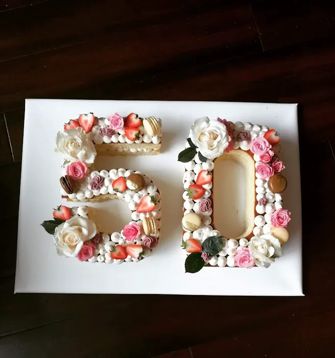 Snooky's Custom Cakes Picture 1