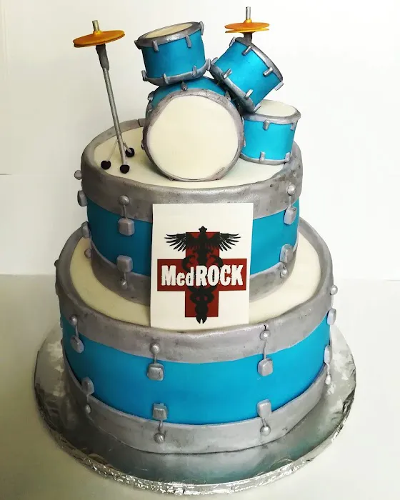 Snooky's Custom Cakes Picture 5
