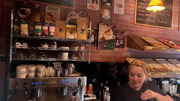 Budapest cafe Picture 5