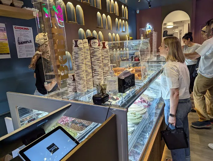 Mamma Mia Gelato Italiano Picture 9