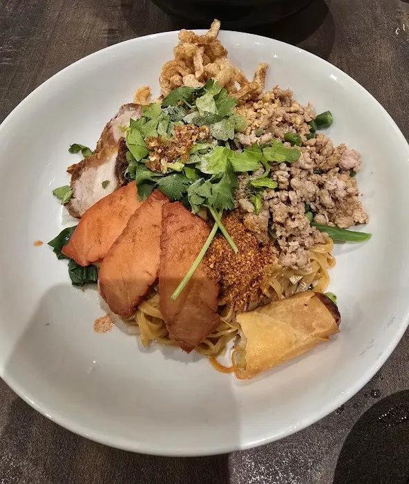 Thai Hot Box Picture 3