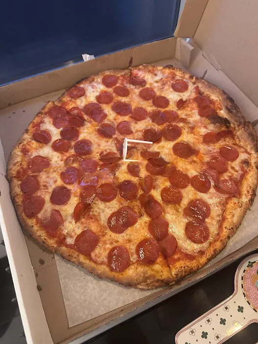 LaRustica Pizza Picture 4