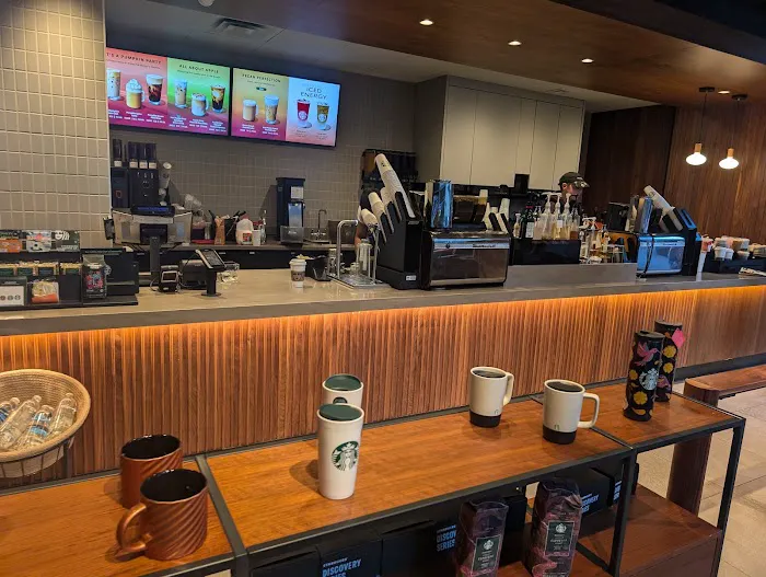 Starbucks Picture 1
