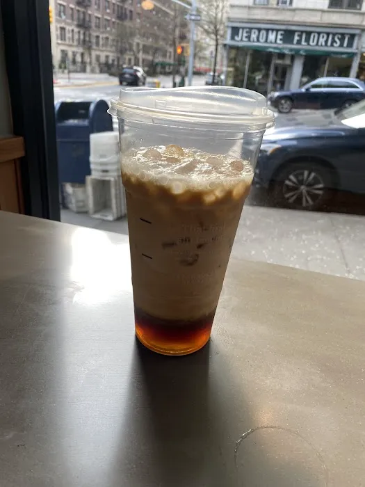 Starbucks Picture 7