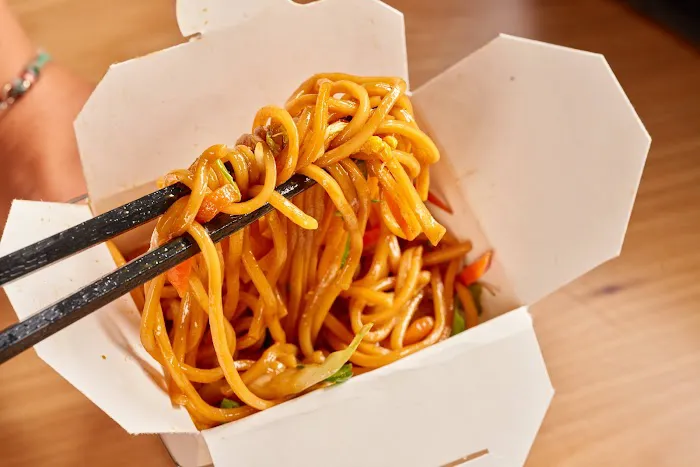 New Chinatown Restaurant and Bar | Asian Fusion | Chinese and Thai Food Picture 3