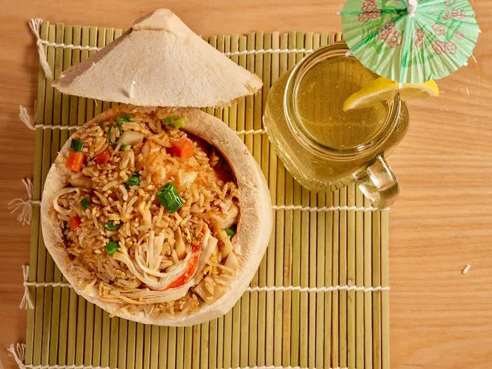 New Chinatown Restaurant and Bar | Asian Fusion | Chinese and Thai Food Picture 10