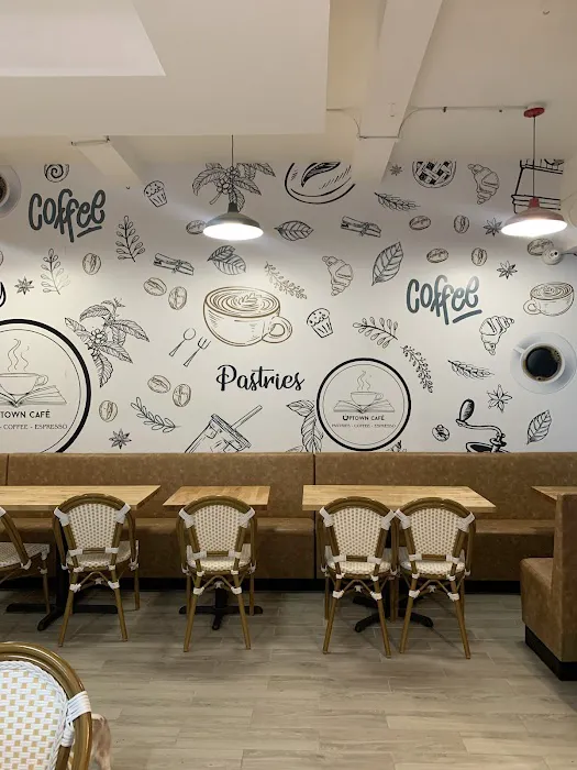Uptown Cafe and Pastries Picture 3