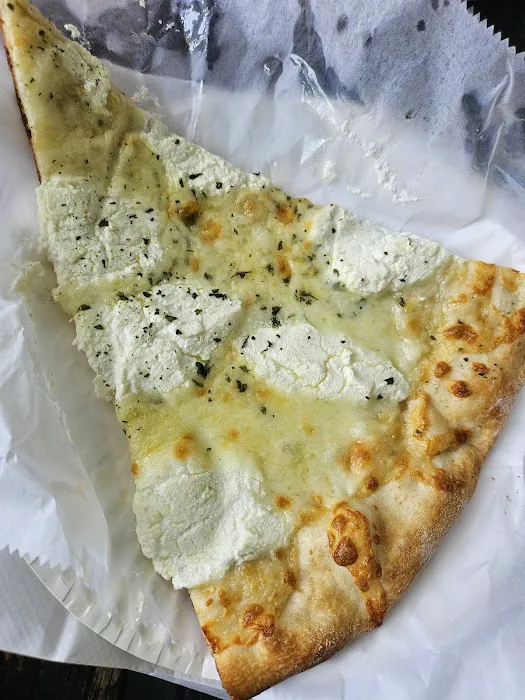 Famous Famiglia Pizzeria Picture 5