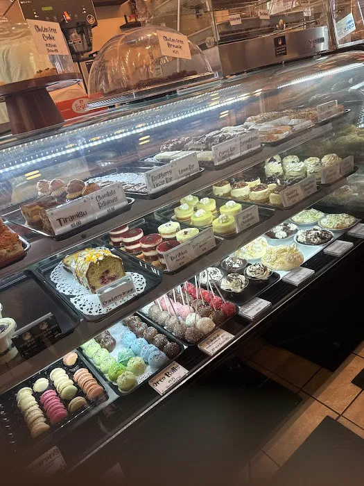 Crumbly Cafe & Bakery Picture 8