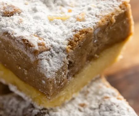 Crumbly Cafe & Bakery