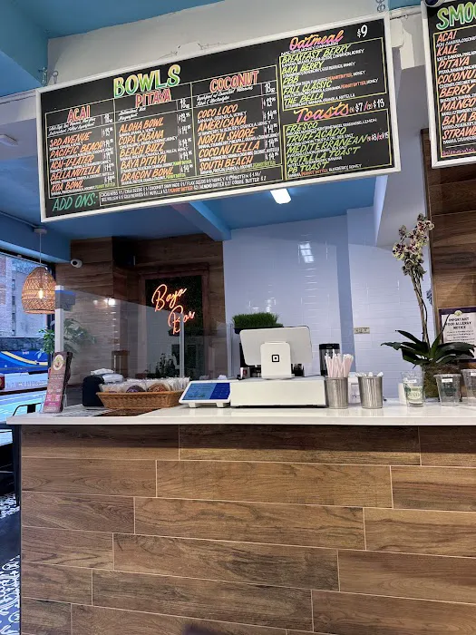 Baya Bar - Acai & Smoothie Shop Picture 2