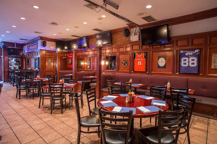 East End Bar & Grill Picture 6