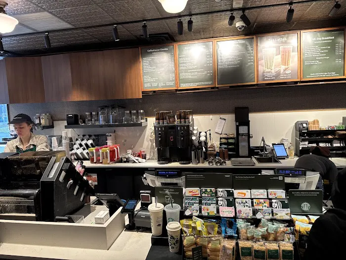 Starbucks Picture 1