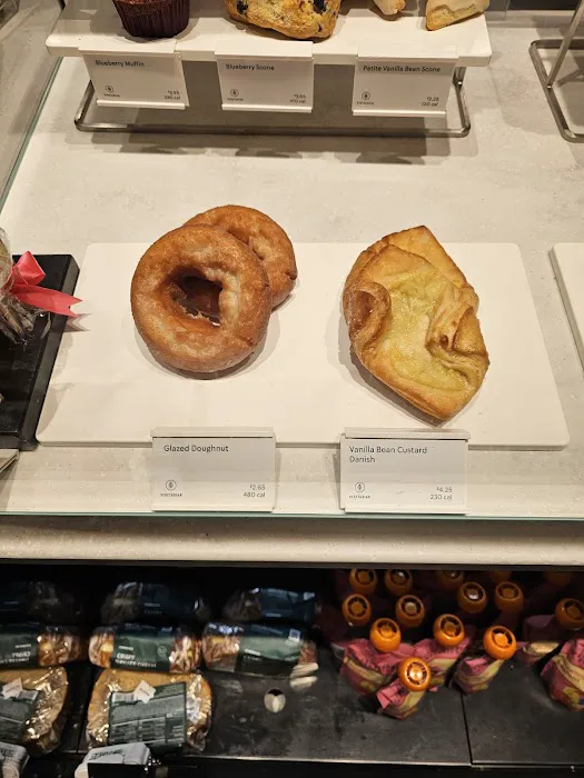 Starbucks Picture 7