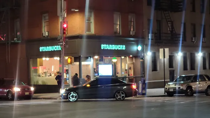 Starbucks Picture 5