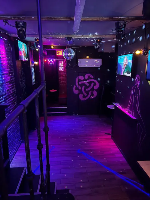 The Toolbox Bar Picture 9