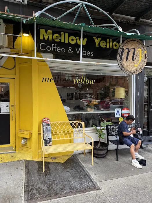 Mellow Yellow Picture 4