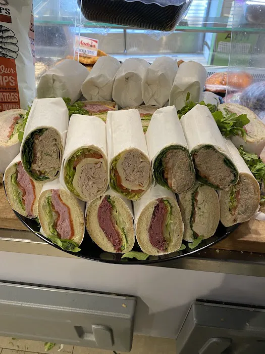 1st Avenue Gourmet & Deli Picture 3