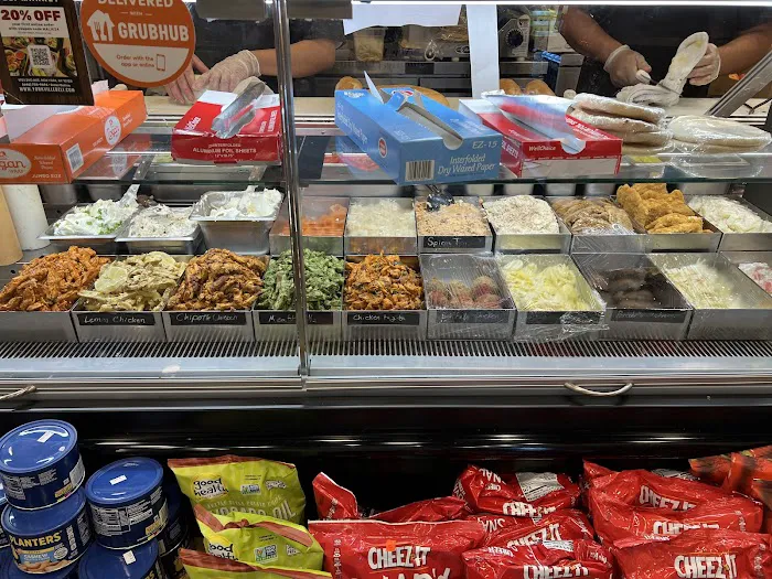 Yorkville Deli Market Picture 3
