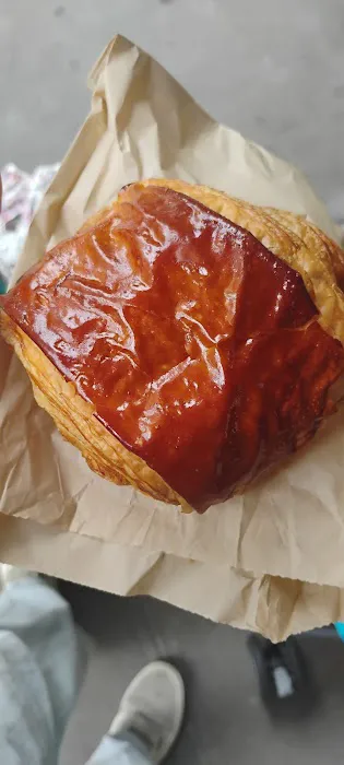 Michaeli Bakery Picture 3