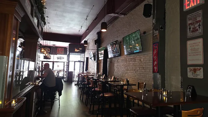 Olde City Cheesesteaks & Brew Picture 4